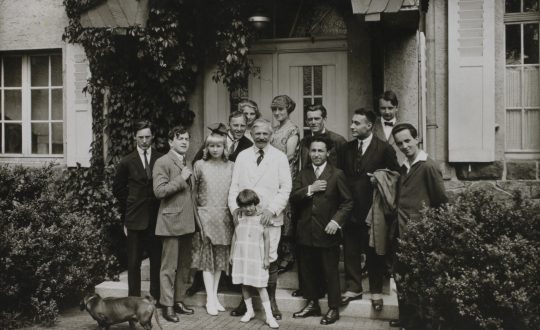 Henri Marteau mit Familie und Schülern