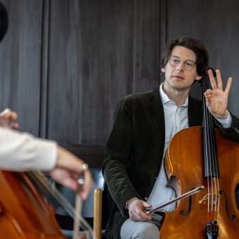 Jakob Spahn is a professor at the Nuremberg University of Music and regularly gives master classes.